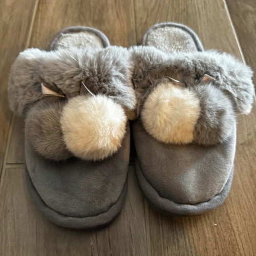 Slippers new gray, unworn, size 38