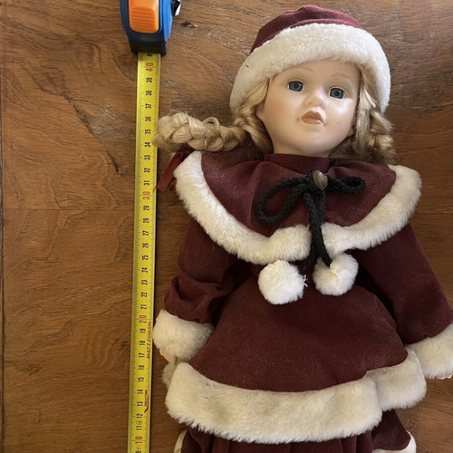Porcelain doll with hat and braids, 40 cm