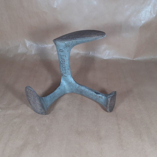 Tsagkaris Anvil Kalopodi (Triple) Fixfest used, very good condition