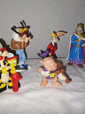 Φιγούρες Goofy και Sylvester μεταχειρισμένες, όλες μαζί