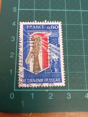 France Stamp 1977 90th Anniversary of Le Souvenir Francais like new