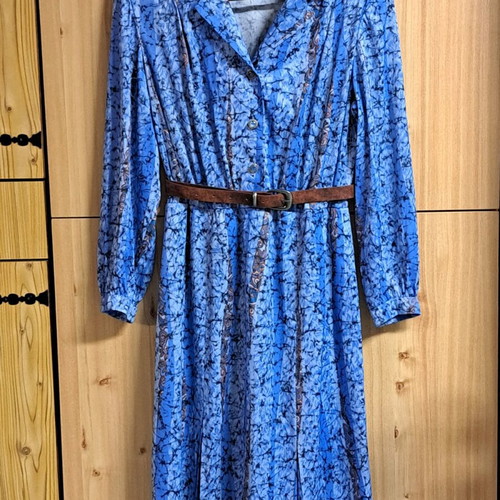 Vintage blue dress with orange and black details, size L
