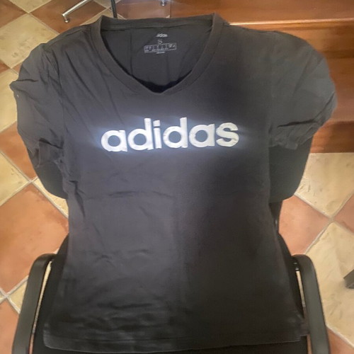 Adidas T shirts like new, pack of 2, black and white, size S