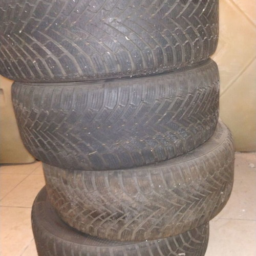 Winter tires used 225 50 17, set of 4