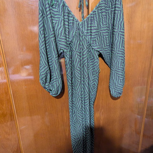 Zara midi dress light, size medium, lightly used