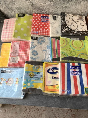 Vintage napkins like new, pack of 14