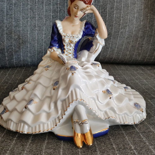Royal Dux porcelain figure of woman reading book, new