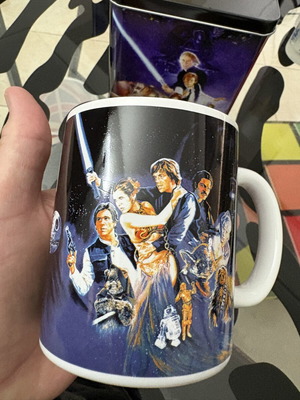 Star Wars Η Επιστροφή των Τζεντάι συλλεκτική κούπα σε μεταλλικό κουτί