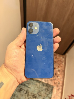 iPhone 12 mini used, dark blue, 64GB, with 3 cases