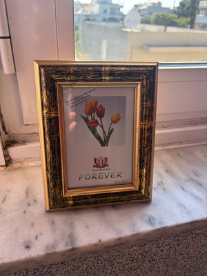 Photo frame timeless 3.5 x 5, like new