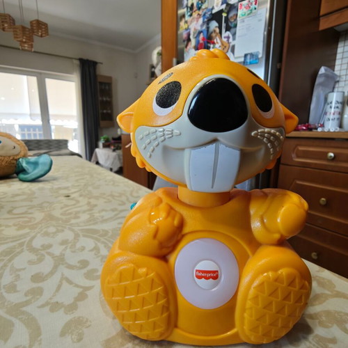 Fisher Price Linkimals Beaver The Light-Up Musical Toy like new