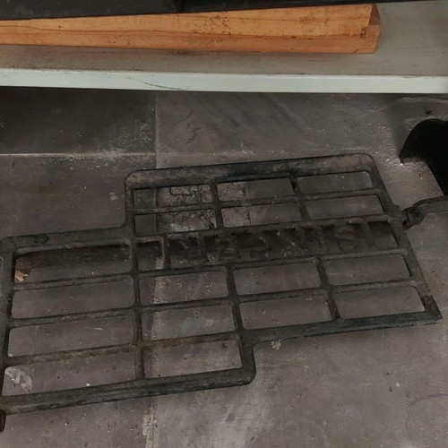 Μηχανή Singer 29K71 μεταχειρισμένη