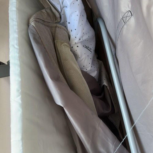 Kinderkraft Neste Up baby cot used with mattress and carrying bag