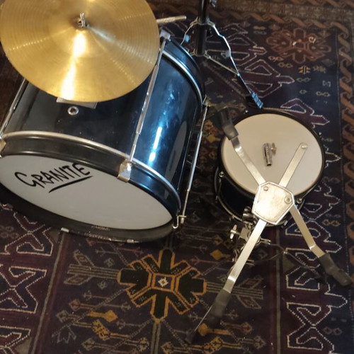 Granite Kids Drum Set used with stool and hardware missing