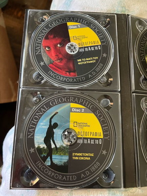 National Geographic CD complete set like new