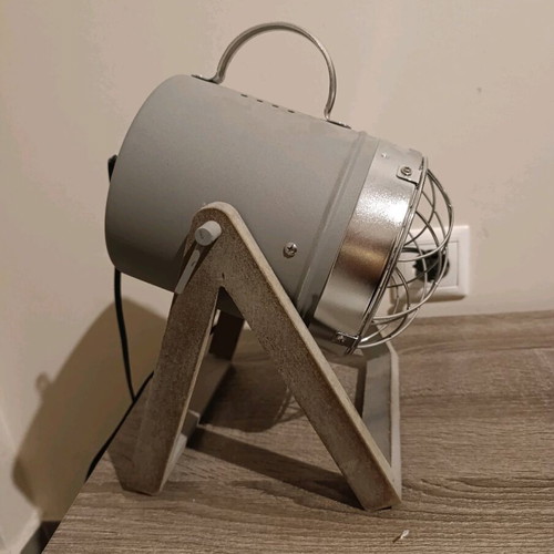 Grundig Table Lamp like new with E27 socket