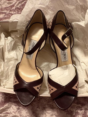 Jimmy Choo Blush Suede heels like new, size 36