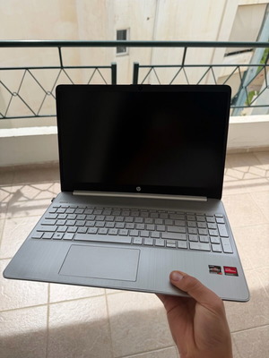 HP Laptop Rysen 7 15s-eq3005nv σαν καινούργιο με 8GB RAM και 512GB SSD