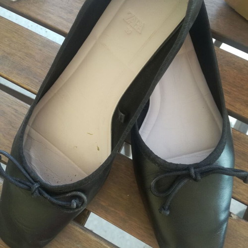 Zara ballerinas size 39 leather like new, black