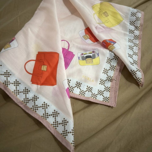 Vintage Furla handkerchief like new, cotton, beige and pink