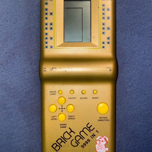Brick game Tetris console used with scratches and missing battery cover