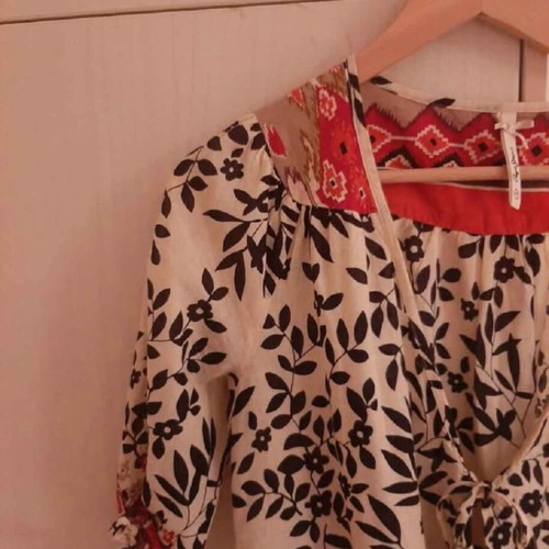 Summer wardrobe with Zara shirt, 2 tunics and Pepe Jeans blouse like new