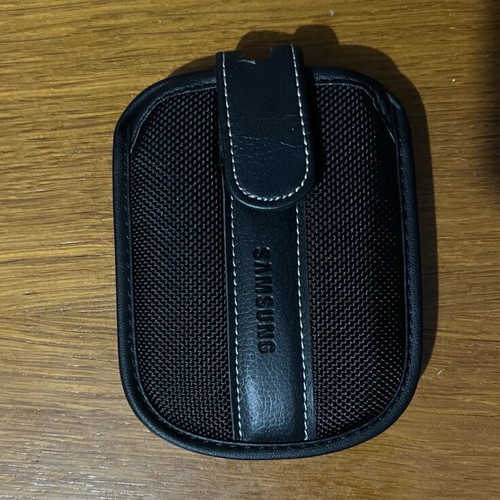 Samsung camera case like new