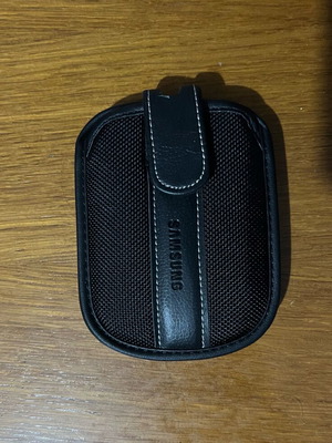 Samsung camera case like new
