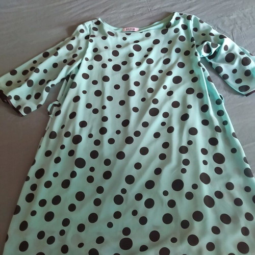 Veraman dress with black polka dots like new