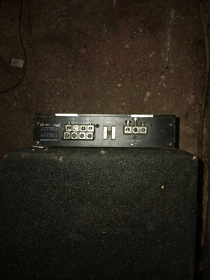Saab with amplifier and box like new