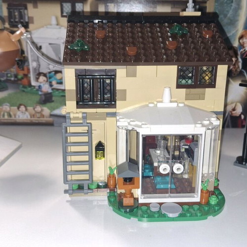Lego Harry Potter Privet Drive 76451 like new