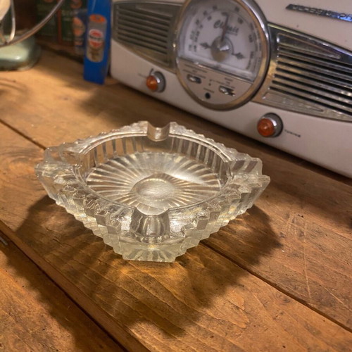 Glass ashtray used with unique shape