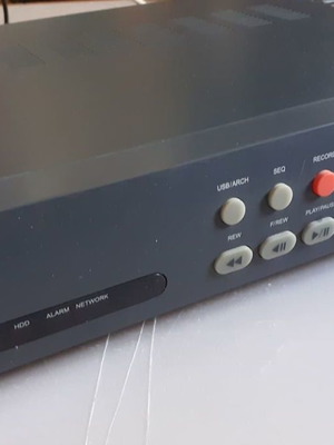 Καταγραφικό 4 καμερών DIGI-4-160 μεταχειρισμένο με σκληρό δίσκο