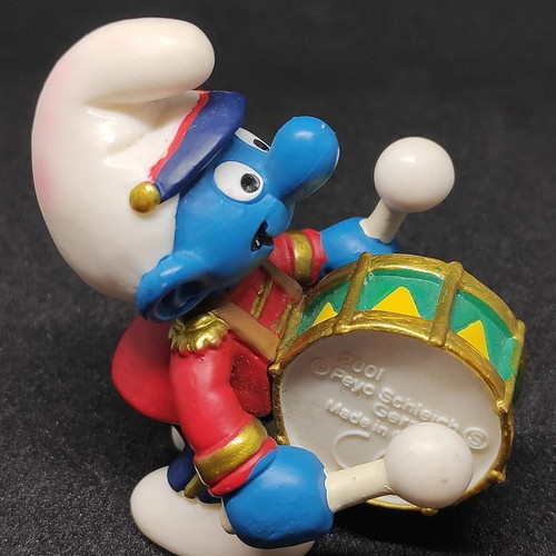 Schleich Smurf Drummer Figure 2001 like new