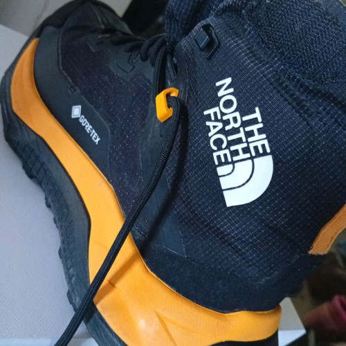 The North Face Summit Fastpack GTX hiking boots, black/yellow, size 44
