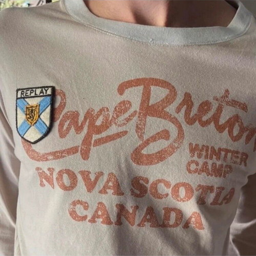 Replay Y2K vintage long sleeve shirt like new with rare patch