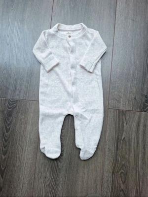 Zeeman baby sleepsuit size 50 newborn