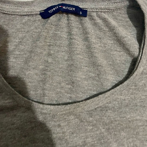 Tommy Hilfiger grey T-shirt like new, size S