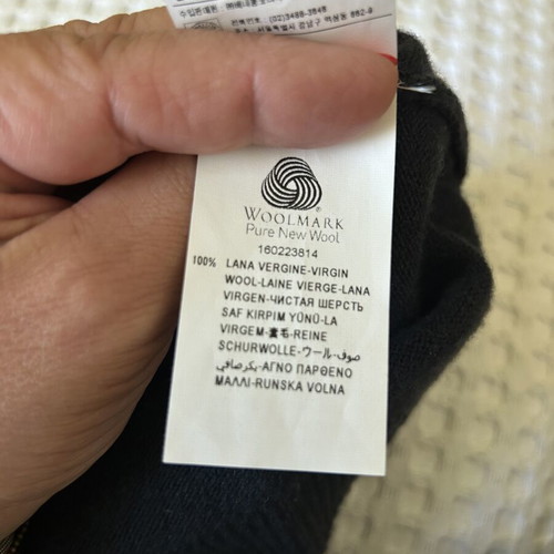 Benetton wool women's turtleneck sweater, size L 47x64