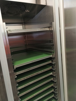 Preservation refrigerator like new