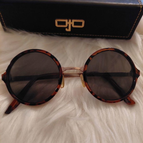 Ojo women's sunglasses used, tortoise frame, lightly worn