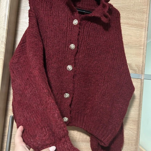 Thick cardigan with buttons and sleeve details like new, red