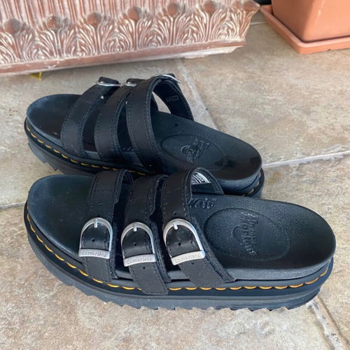 DrMartens Blair’s Slide leather sandals like new, size 37, black