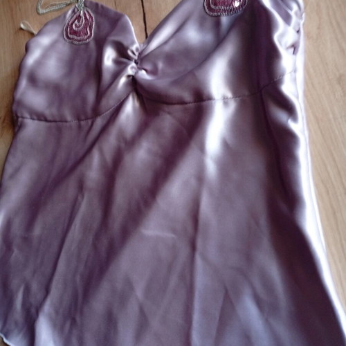 Satin women's top with chain lilac size M like new