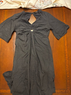 Dress black like new, size L