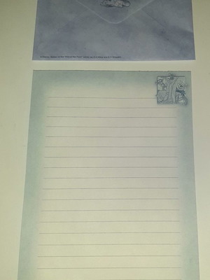 Winnie stationery set new, 2 pieces