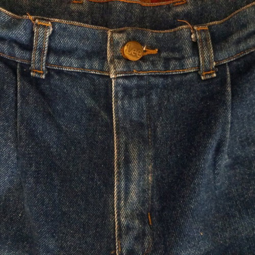Lee jeans like new, authentic classic, size XS