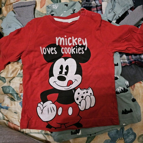 Baby T-shirts 12-18 months like new condition