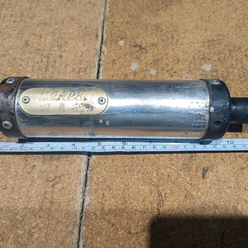 Exhaust muffler used from two-stroke engine