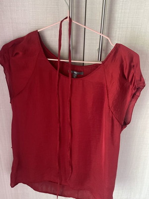 Blouse with waist belt GAP red like new XS